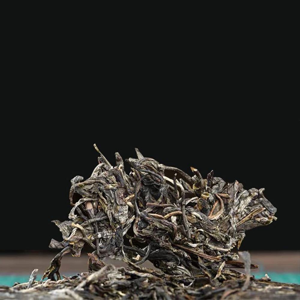 100g Yunnan origin high-quality ancient tree tea cake - exquisite quality