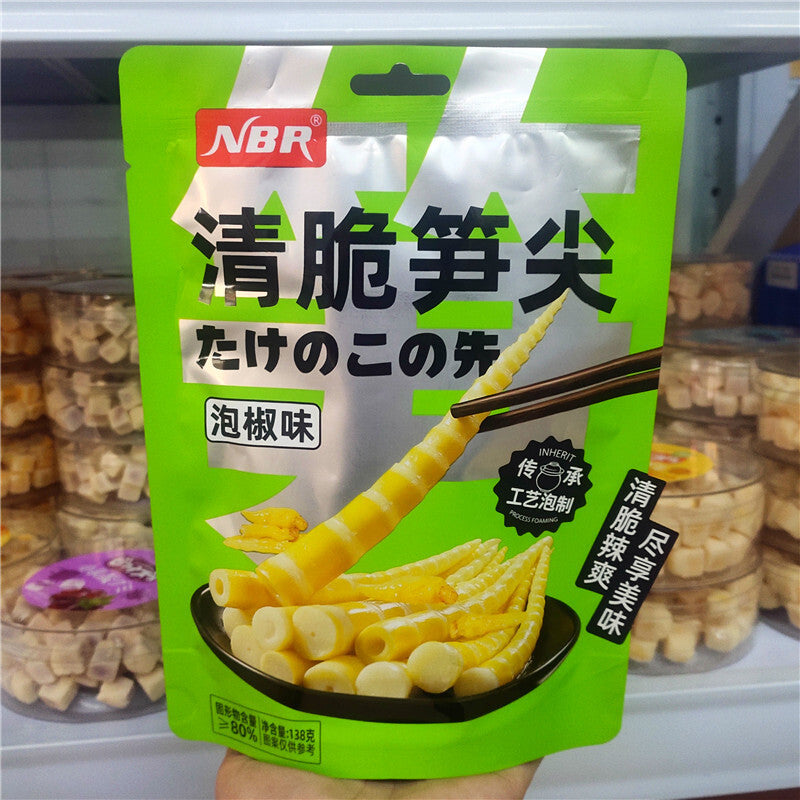 Zitronen-Pfeffer-Geschmack Knusprige Bambusspitzen Instant-Snacks 柠檬泡椒味清脆笋尖开袋即食