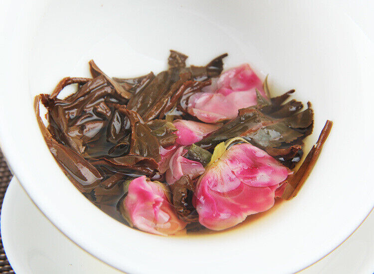 100g Yunnan Old Tea Tree Red Rose Black Tea Fengqing Dian Hong Rose Tea Cake