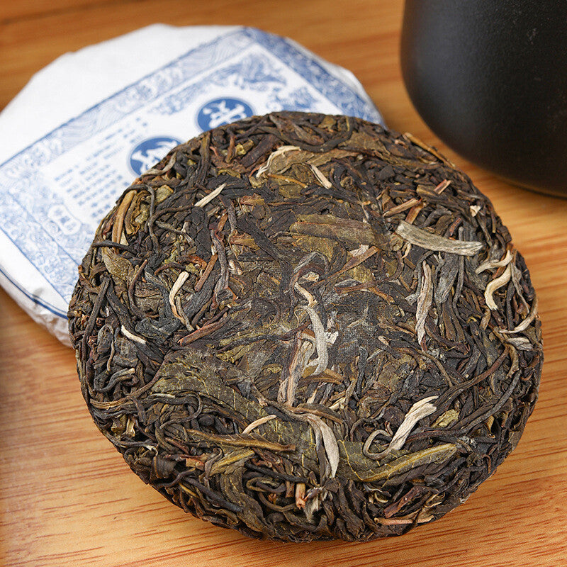 100g Yunnan Pu'er Tea Icelandic Raw Tea Cake Seven Seed Cake Tea Raw Pu'er Tea