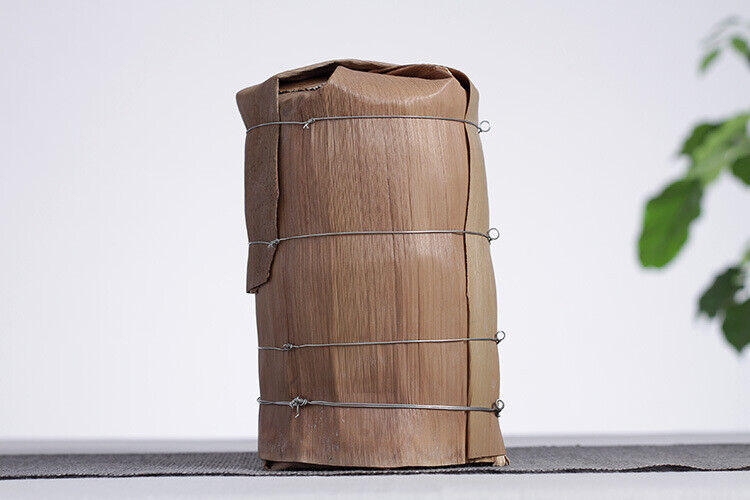 100g Yunnan Puerh Tea Cake Menghai Xiaobanzhang Small Jade Cake Mini Raw Tea