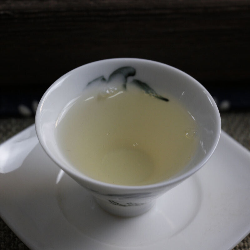 100g Yunnan Pu'er Tea Mengku Xiaohuosai Ancient Tree Tea Pu'er Tea Cake Raw Tea