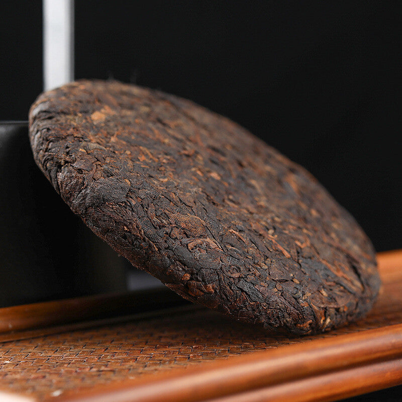 100g Yunnan Pu'er Tea Lao Ban Zhang Ripe Tea CakeQizi Cake Tea Ripe Pu'er Tea