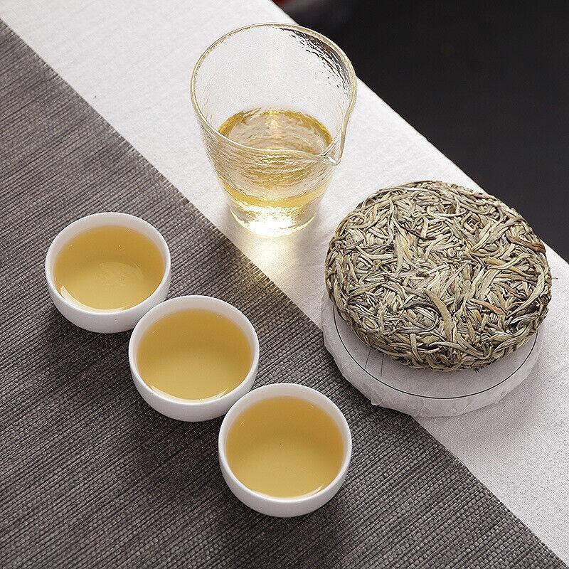 100g Yunnan Cake: Moonlight White Old White Tea with White Hair Silver Needles