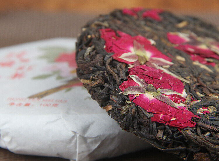 100g Yunnan Old Tea Tree Red Rose Black Tea Fengqing Dian Hong Rose Tea Cake