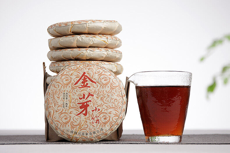 100g Yunnan Raw Material Puerh Cake Tea Golden Bud Small Cake Palace Ripe Tea