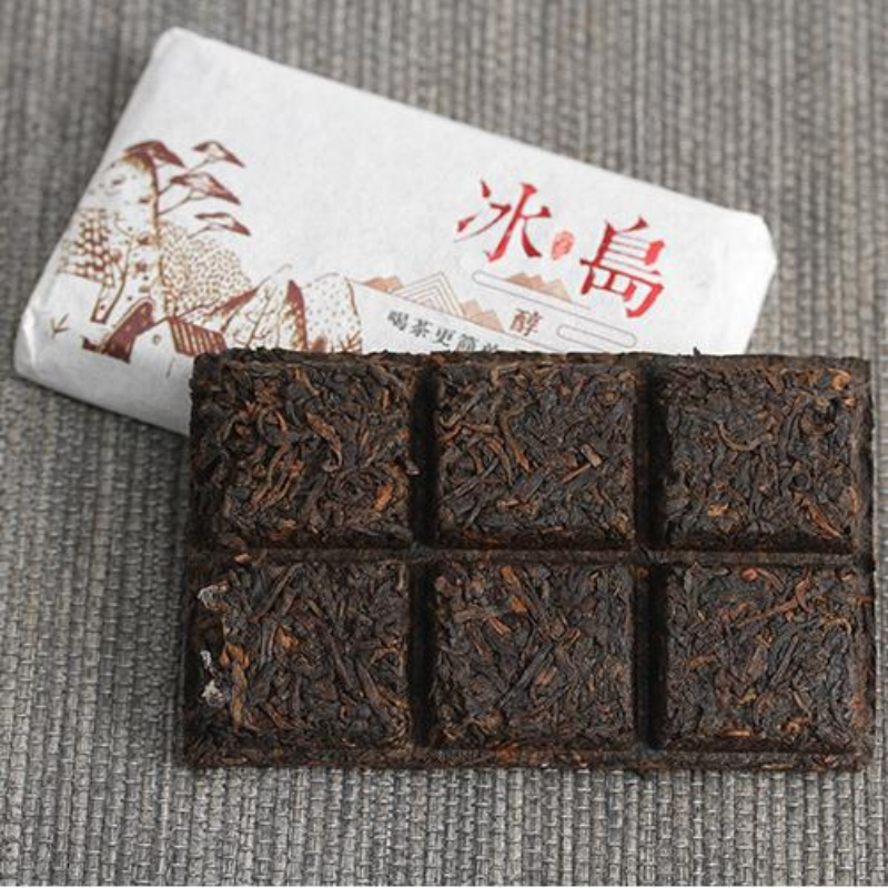 100g Iceland Pu-erh Ripe Tea Brick Big Tree Puerh Cooked Tea Yunnan Pu'er Tea