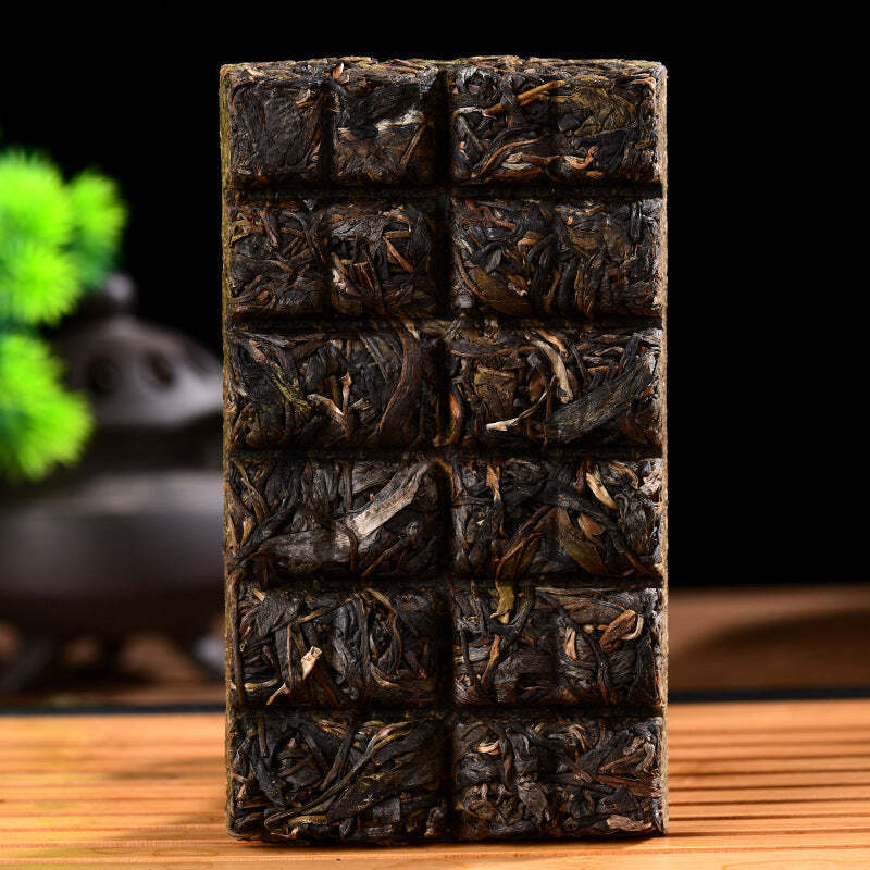 100g Yunnan Pu-erh Brick Tea Organic Old Puerh Raw Tea Premium Pu'er Green Tea