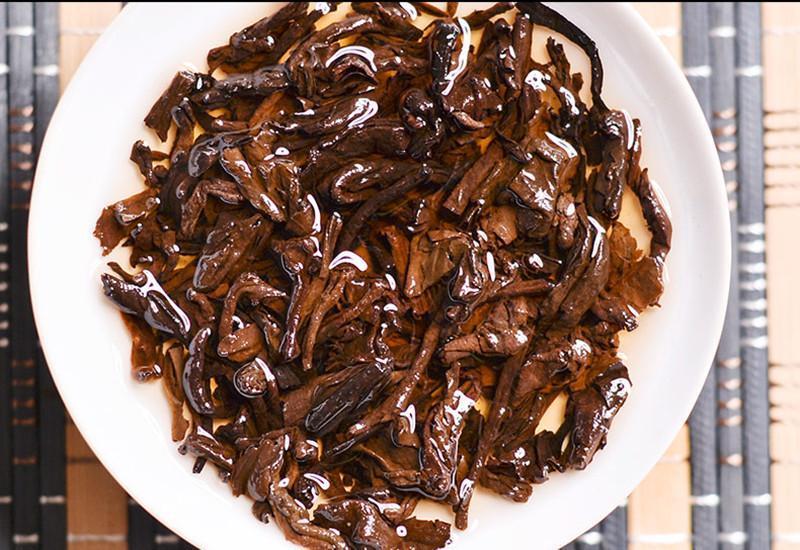 357g Yunnan Pu-erh Tea Pu'er Ripe Tea Menghai Spring Cooked Black Seven Cake Tea