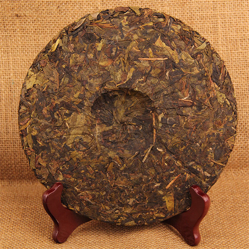 China 357g Spring Puer Cake Pu Erh Raw Pu-erh Green Tea Handmade Fermented Leaf