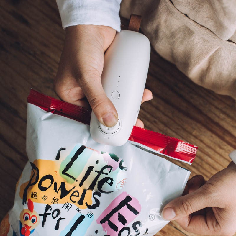 2 in1 Mini Portable Handheld Heat Sealer Useful Blue Plastic Sealing Bag Cutter Resealer Heat Sealing Machine Vacuum Packing