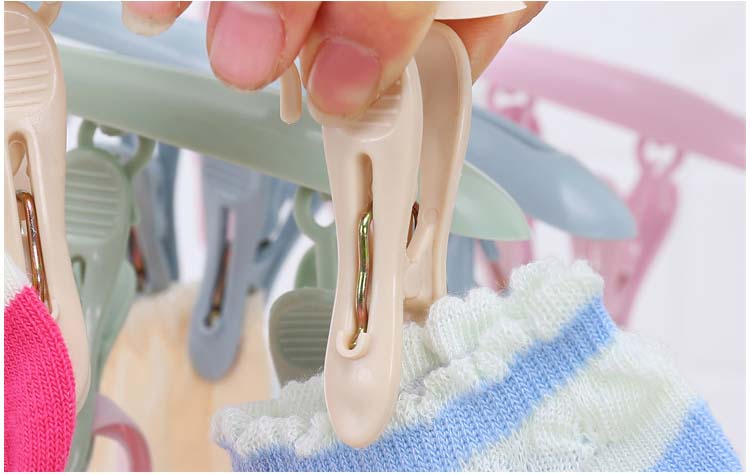 Plastic Portable Bathrooms Cloth Hanger Rack with Detachable clips Clothespin Clothes Hangers Socks Underwear drying Clips