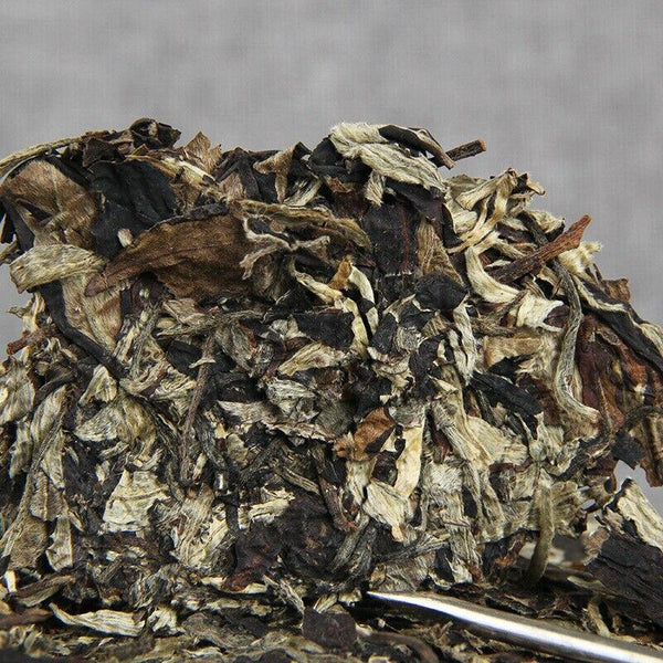 CIFbuy 2018 Yue Guang Mei Ren Raw Puer with White Tea, 357g