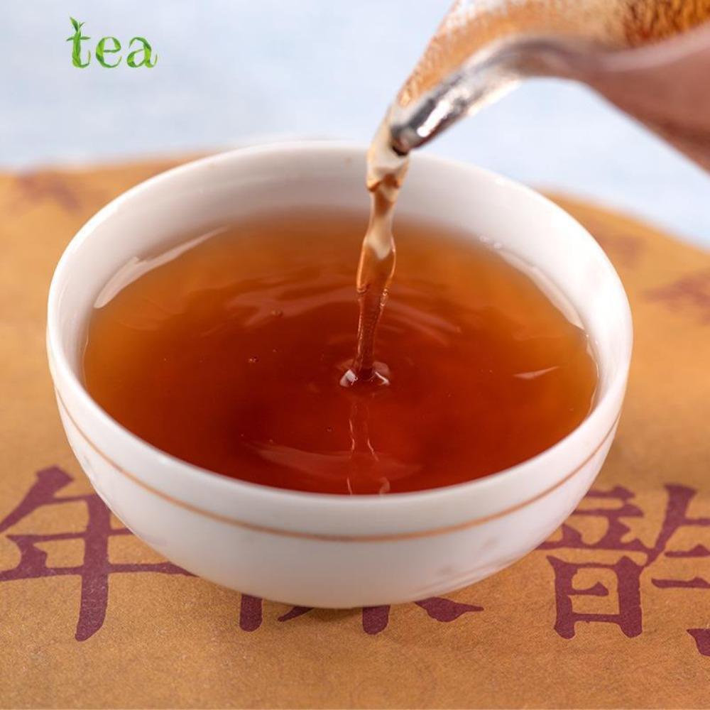 CIFbuy Yunnan Menghai 8-Year Aged Ripe Puer Qizi Tea Cake 云南勐海8年陈熟普洱七子茶饼