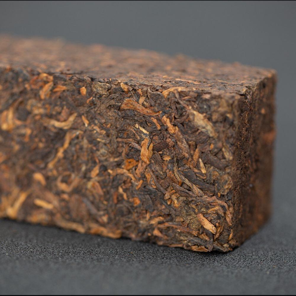 CIFbuy Pu-erh Tea Bulang Mountain Golden Strips 300g Box Aged Ripe Pu-erh Tea