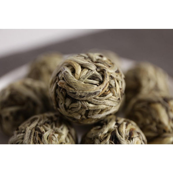 CIFbuy Handmade Moonlight Yunnan White Tea Beauty Silver Needle White Tea Ball Long Zhu