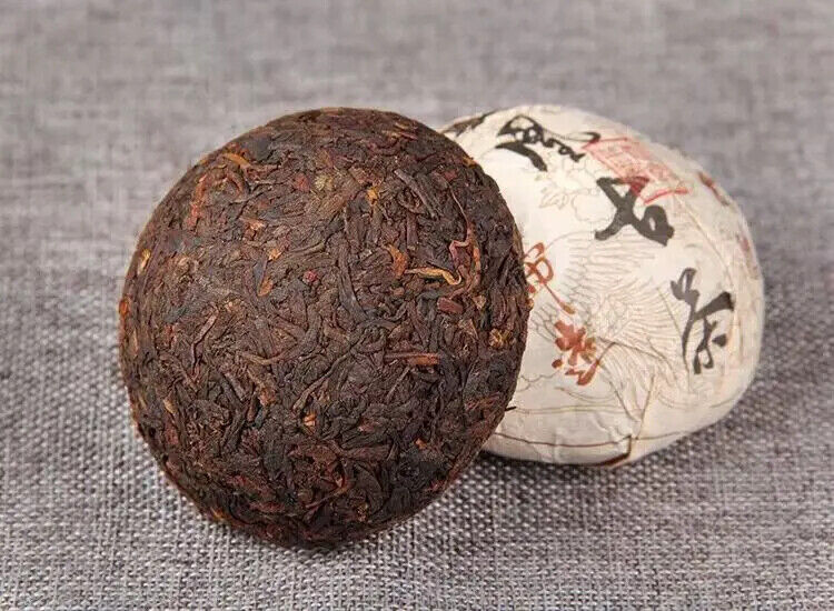Strong Taste Puer Tea Chinese Yunnan Fenghuang Compressed Fermented Shu Pu 100g