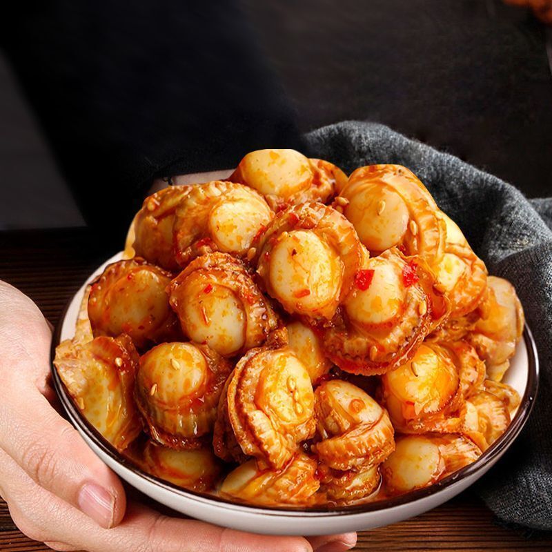 Instant würzige Jakobsmuscheln mit Knoblauch und Meeresfrüchten - Vakuum -