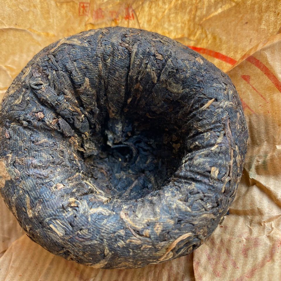 Yunnan Pu'er Raw Tea Fengqing Grade A Raw Tuo Tea Pu'er Tea Raw Tea 100g