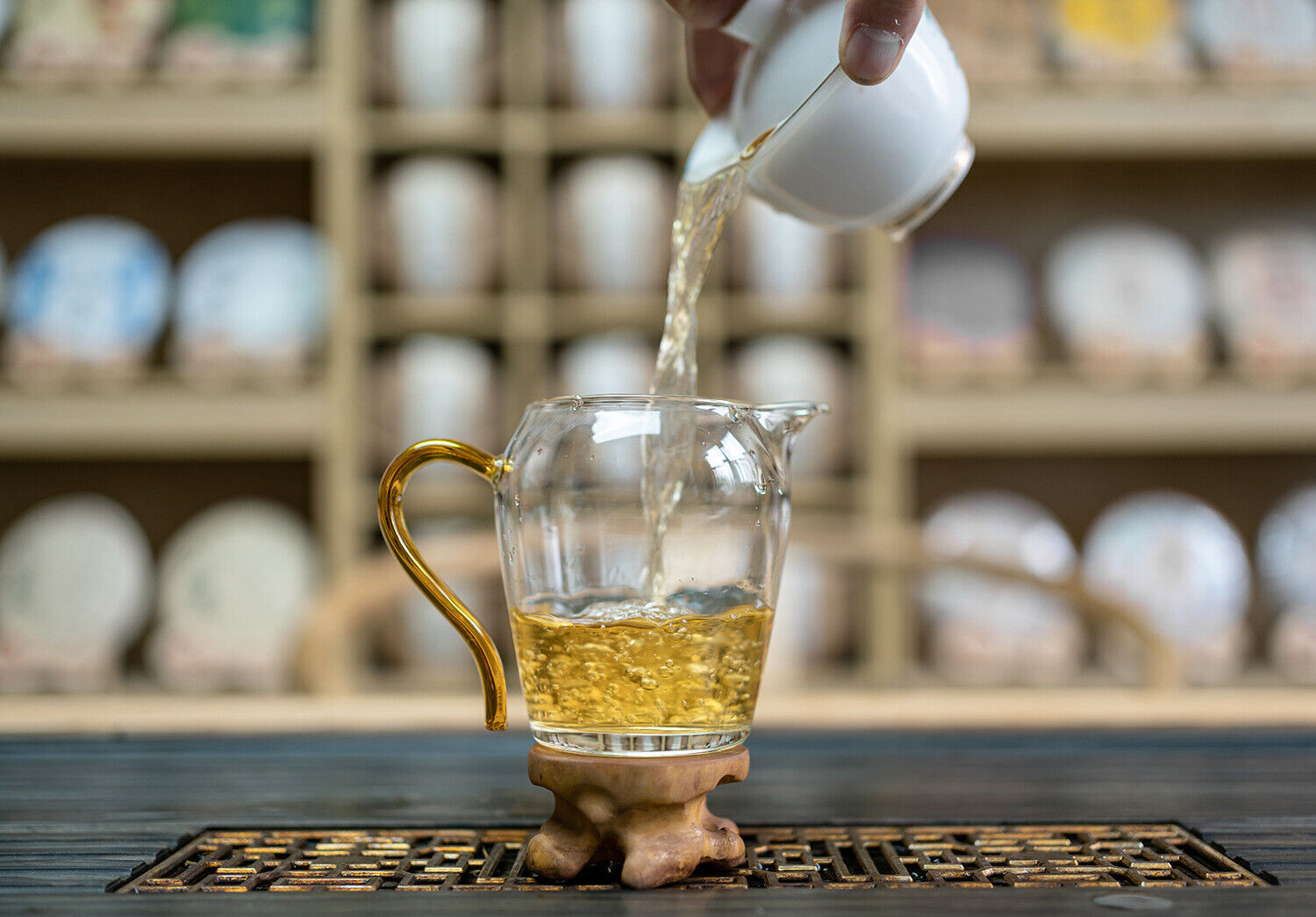 500g 8g chacun Yiwu Dragon Pearl Pu-erh Raw Tea Handmade Dragon Pearl Tuocha