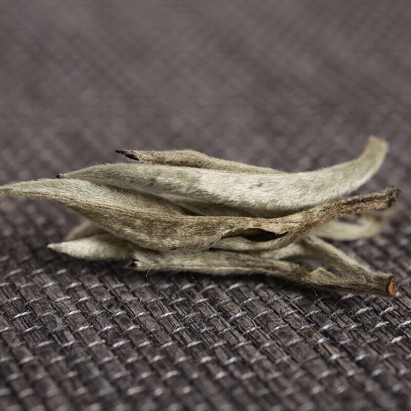 2024 Premium  Yunnan Pu'er Raw Baihao Yinzhen White Tea Loose Leaf 500g