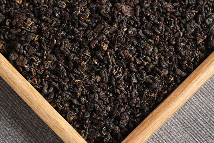 500g Yunnan tea Fengqing black tea KungFu black tea Two-leaf red conch black tea