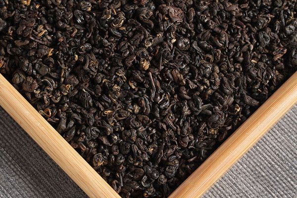 500g Yunnan tea Fengqing black tea KungFu black tea Two-leaf red conch black tea