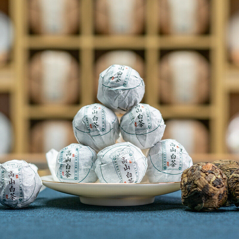 Yunnan white tea Shoumei white tea dragon pearl spherical handmade dragon pearl Secondary image