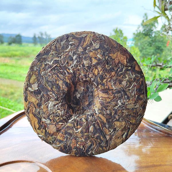 300g White Tea Yunnan Pu'er Tea Moonlight White Pu'er Old Tree White Tea Cake