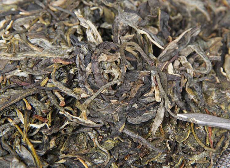 Ancient Tree Tea Puerh Raw 357g TeaCake Traditional Handmade Puerh Pure Material