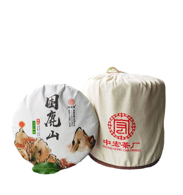 Sleeping Deer Mountain Ancient Tea First Spring Pu'er RawLeaf Tea Cake 12.6oz