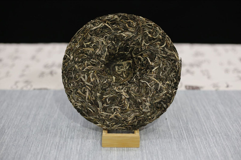 Rhinotang Yunnan Pu'er Tea Raw Tea Menghai Flavor Seven Seed Cake 357g/12.59oz