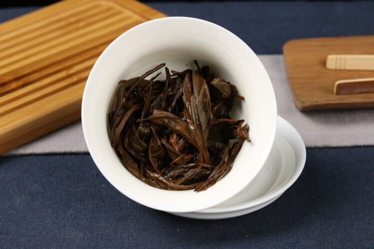 Fengqing Dian Hong tea spring tea Two-leaf pine needles (No. 1) Lijiao black tea
