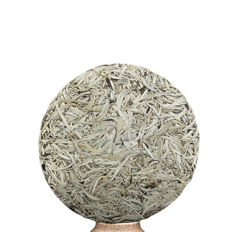 357g white hair silver needle Yunnan ancient tree tea cake moonlight white tea Secondary image