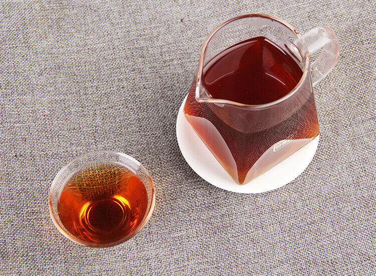 40g piece of fragrant pu-erh tea iced sweet ripe tea pu-erh tea brick pu-erh