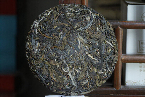 Plum turnip potted pond ancient tree raw tea cake cold plum aroma and deep charm
