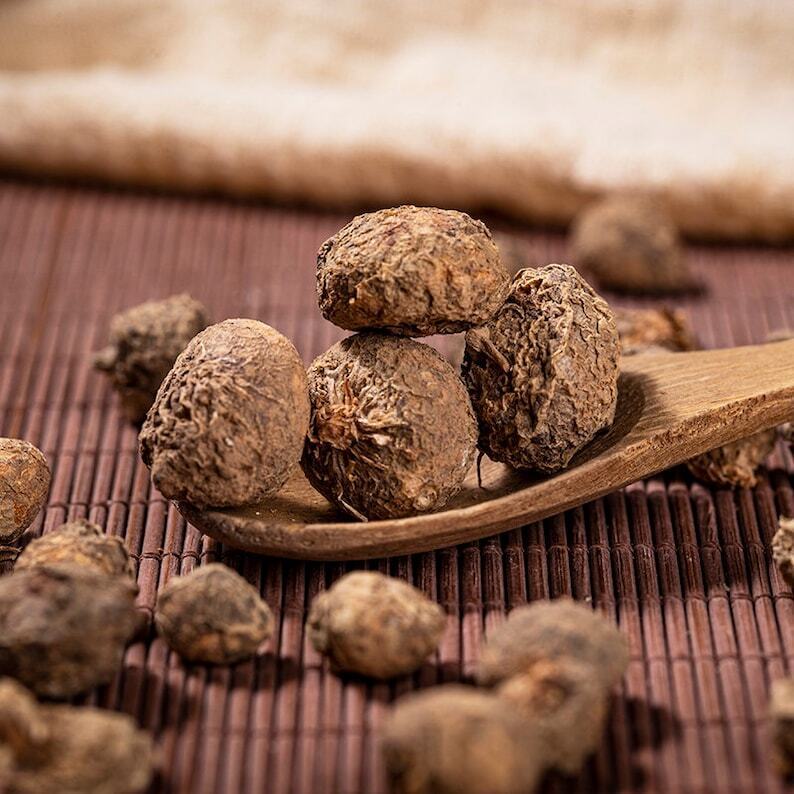 Dried Pinelliae Cordatae Tuber, Rhizome of Cordate Pinellia, Di Shui Zhu Secondary image
