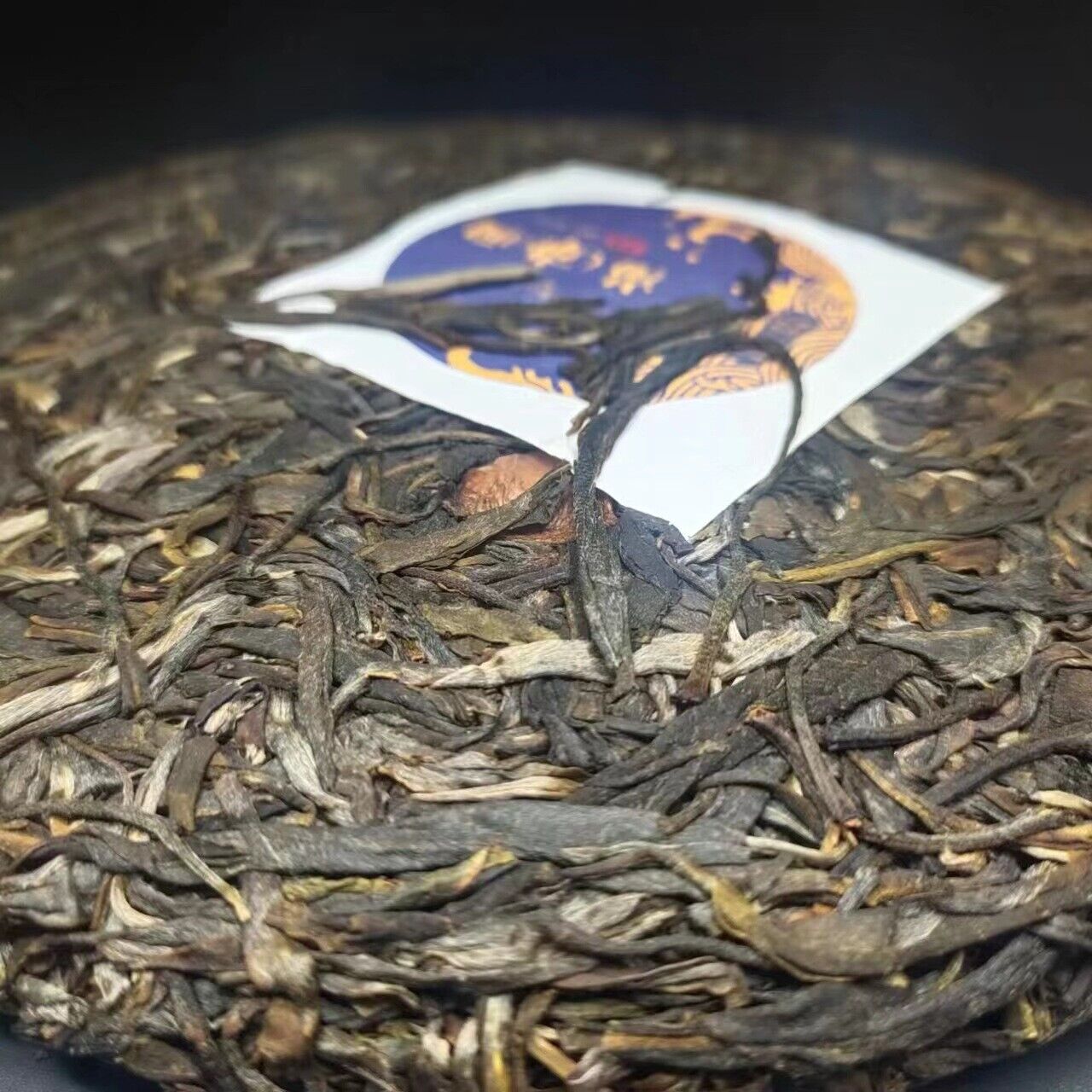Yunnan Tea Mint Hetang Pure Material Raw Puerh Tea 357g Cake Tea Secondary image