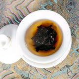 Premium Yunnan Pu-erh Tea Cake Rich Aroma Glutinous Rice Flavor Aged Ripe Tea