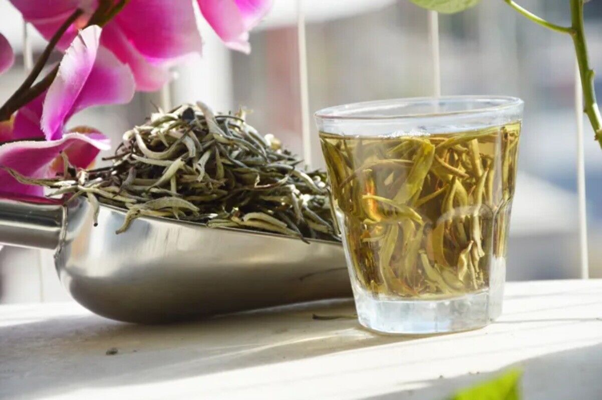 New White Tea Natural Organic Tea Baihaoyinzhen Silver Needle Tea 100g Secondary image