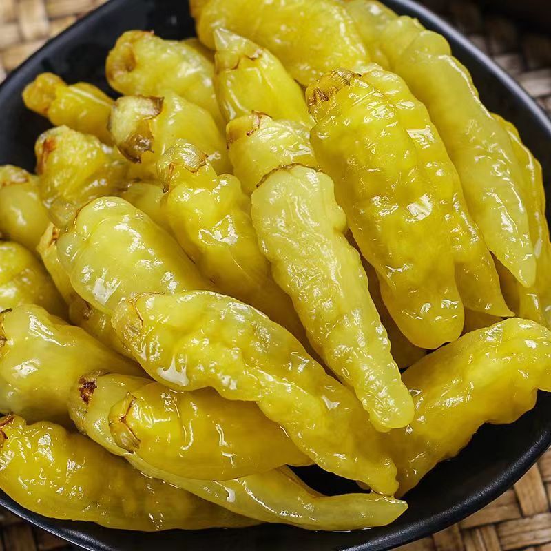 Yunnan Wild Pickled Chili Peppers - Extra Spicy for Chicken Feet & Dipping Main image