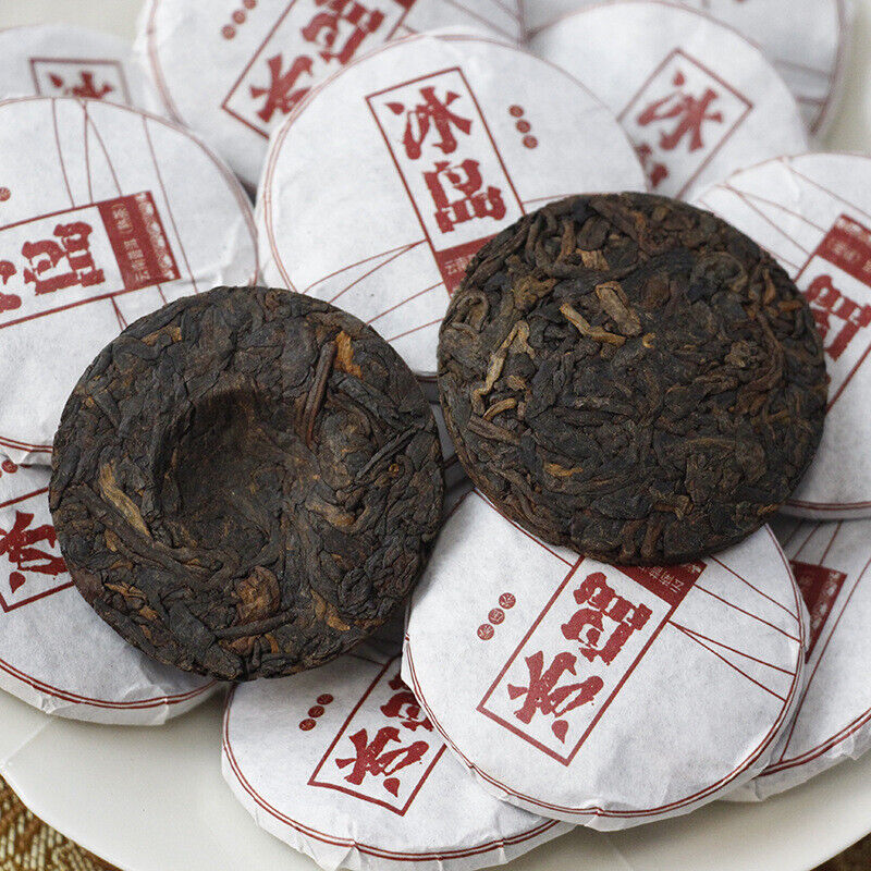 Iceland Mellow Jade Cake Bulk Yunnan Pu'er Tea Ancient Tree Ripe Tea Aged Tea.