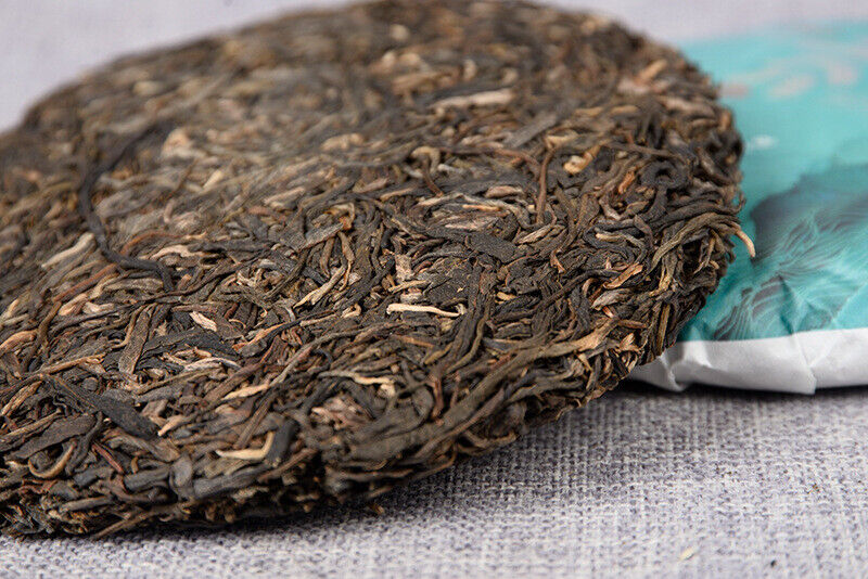 Icelandic Ancient Tree Raw Tea Cake 357g Yunnan Tea Cake