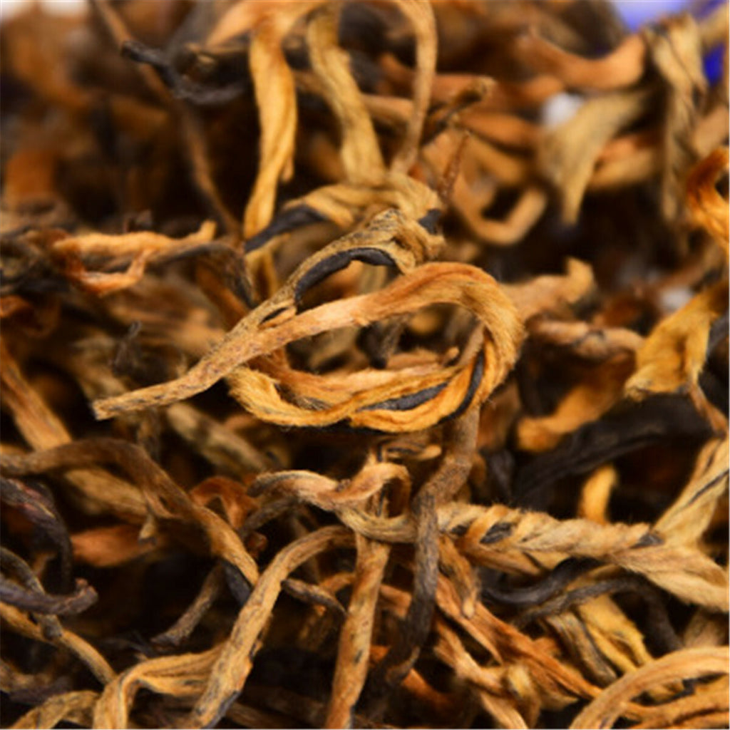 Dianhong Tee  Ancient Old Tree Yunnan Dian Hong Golden Buds Brick Black Tea 250g
