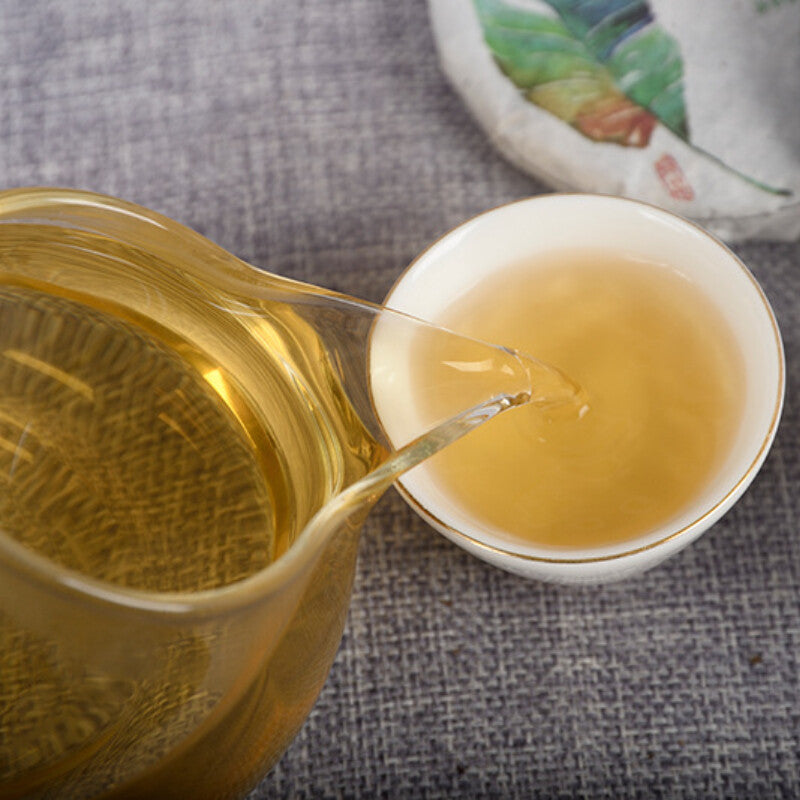 100g Laobanzhang Tea Cake Yunnan Tea Pu'er Tea Cake Tea Cake  Spring Tea