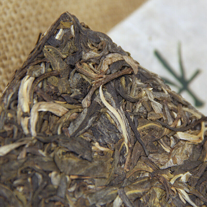Raw Pu'er Tea Brick Yunnan Pu er Green Tea 250g Organic High Mountain Arbor Tree