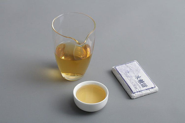 Yunnan Puerh Tea Iced Sweet Big Tree Puerh Raw Tea Brick Spring Tea 45g