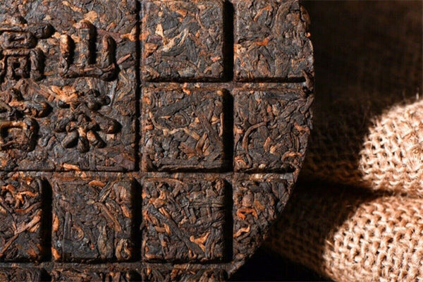 Yunnan Palace Puerh Tea Brick 100g Original Cooked Premium Aromatic Aged