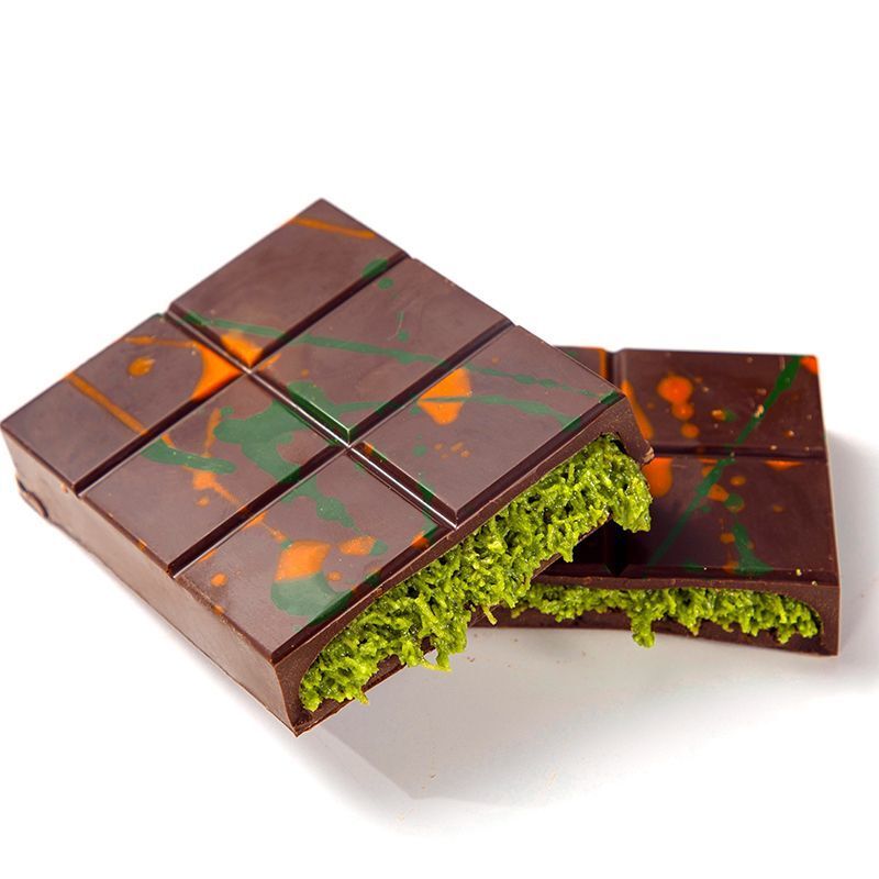 Dubai Pistachio Chocolate 195g Main image