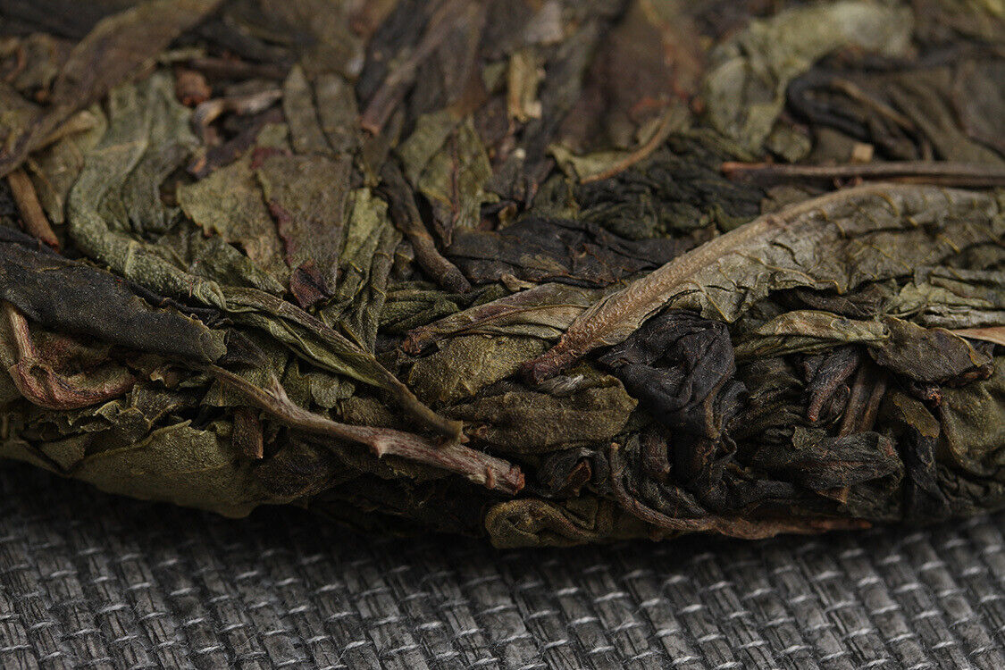 357g Yunnan Pu-erh Tea Banzhang Big Leaf Pu-erh Raw Cakes Seven Seeds Cake Tea
